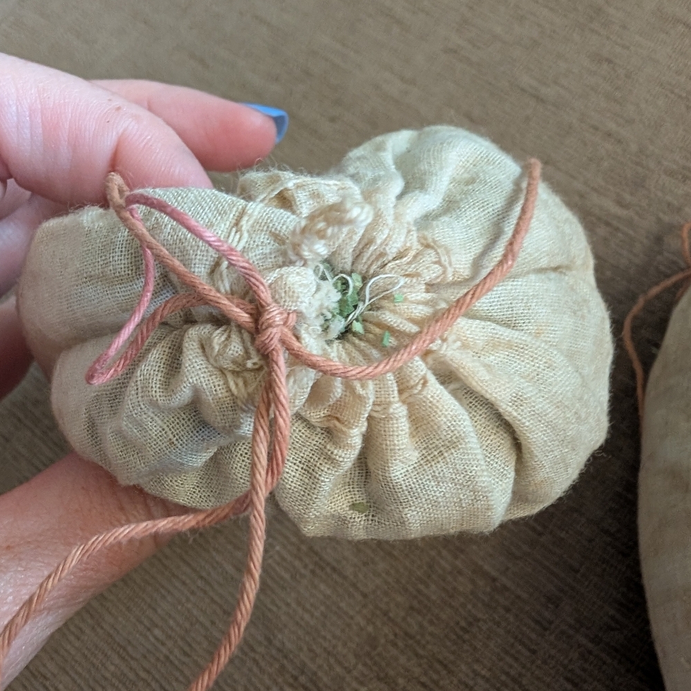 Vintage 1940s-1950s Lionel Artificial Grass - Picture 2 of 6